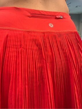 lululemon athletica Pleated Red Active Skirt with Zip Waist